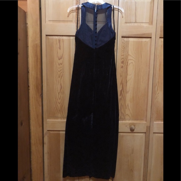 Ladies Formal Dress - Picture 1 of 6
